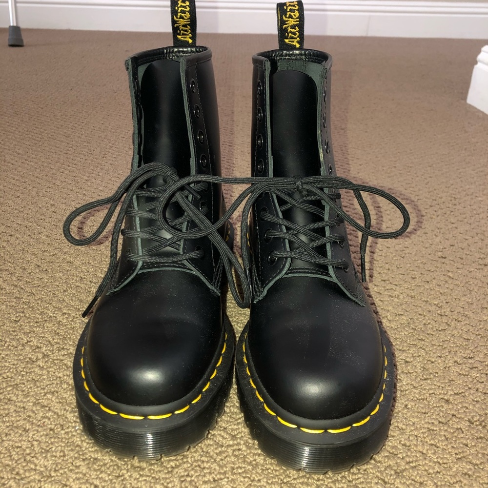 New!! Doc Martens 1460 Bex 8-Eye Boot